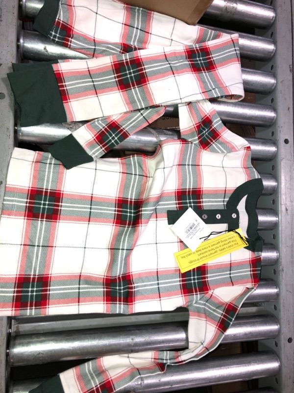 Photo 2 of Kids' Holiday Plaid 2pc Pajama Set Green Red - Hearth & Hand with Magnolia -size 10
