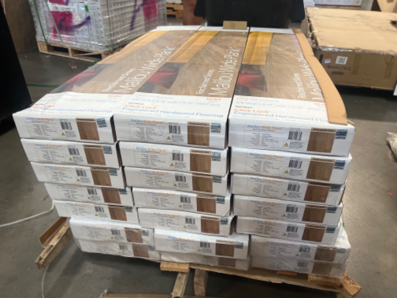 Photo 3 of  PALLET OF  21 CASES -French Oak Half Moon 3/8 in. T x 4 in. and 6 in. W x Varying L Engineered Click Hardwood Flooring (19.84 sq. ft./case)
