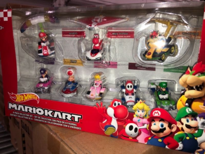 Photo 2 of Hot Wheels Mario Kart Collector Set - 8pk
