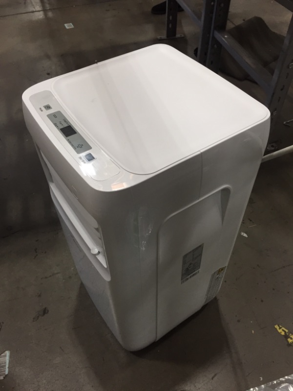 Photo 3 of Midea 8,000 BTU DOE (5,300 BTU SACC) Portable Air Conditioner, Cools up to 175 Sq. Ft., Works as Dehumidifier & Fan, Remote Control & Window Kit Included
PARTS ONLY 
