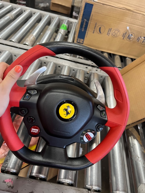 Photo 3 of Thrustmaster Ferrari 458 Spider Racing Wheel (Xbox Series X/S & One & Windows)
