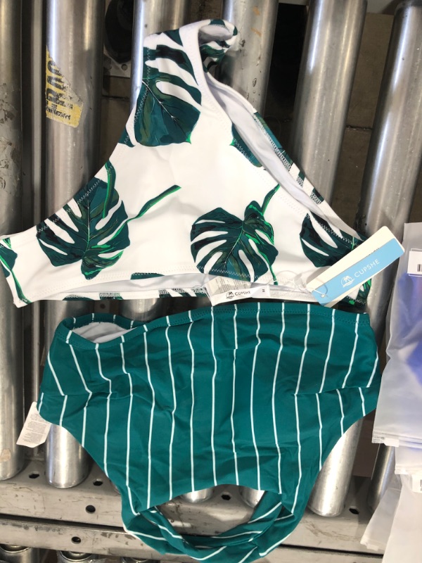 Photo 2 of CUPSHE Teal Stripe And Leaves Print Bikini
SIZE M