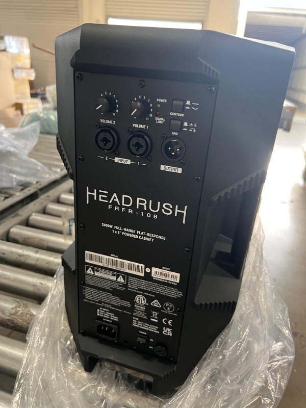 Photo 3 of HeadRush FRFR-108 | 2000W Full-Range Flat-Response Powered Guitar Cabinet
