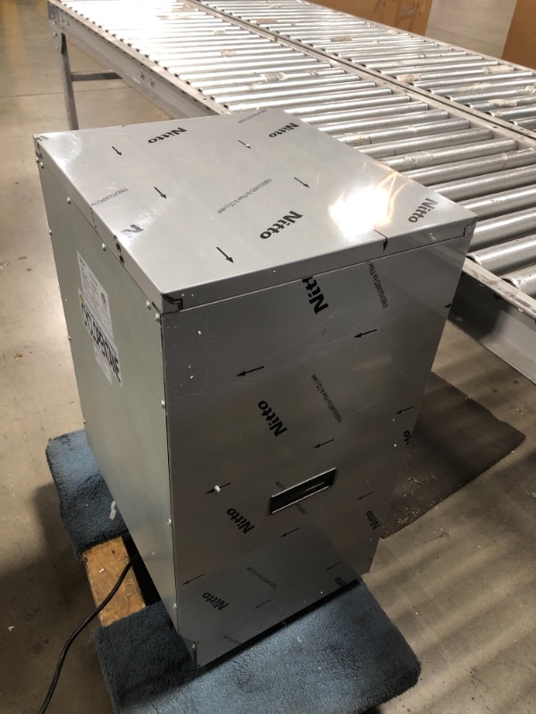 Photo 1 of USED: Deco Chef Commercial Ice Maker 99lb Every 24 Hours 33lb Storage Capacity Stainless Steel Great for Hotels, Restaurants, Bars, Homes, Offices Includes Connection Hoses and Ice Scoop
