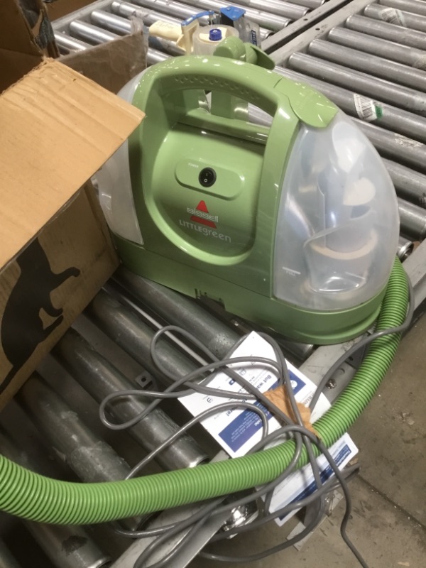 Photo 2 of Little Green 14007 Portable Vacuum Cleaner
