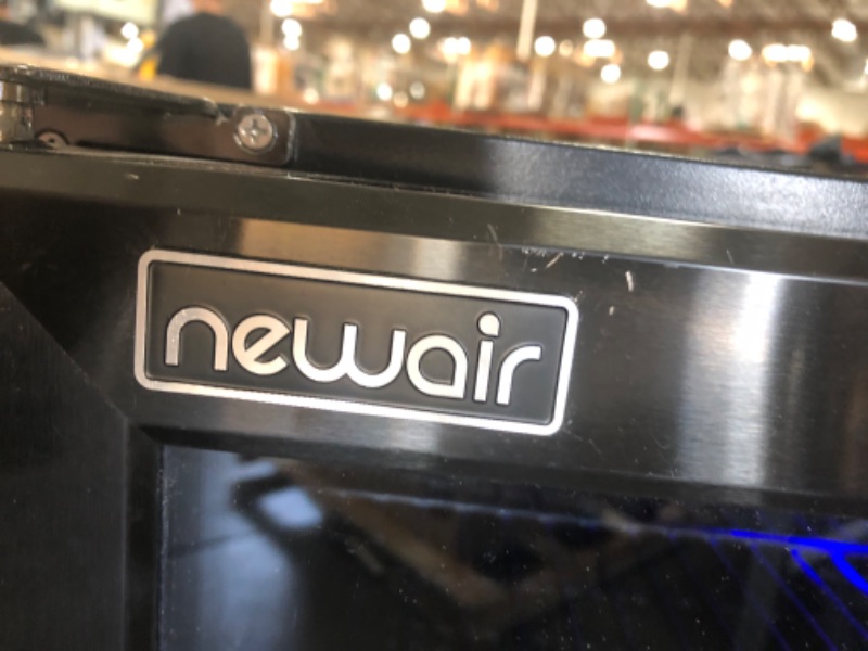 Photo 4 of USED: NewAir 24" Beverage Refrigerator Cooler - 177 Can Capacity - Black Stainless Steal With Built In Cooler and Glass Door | Cool your Soda, Beer, and Beverages to 37F NBC177BS00
22.5"D x 23.5"W x 33.75"H
