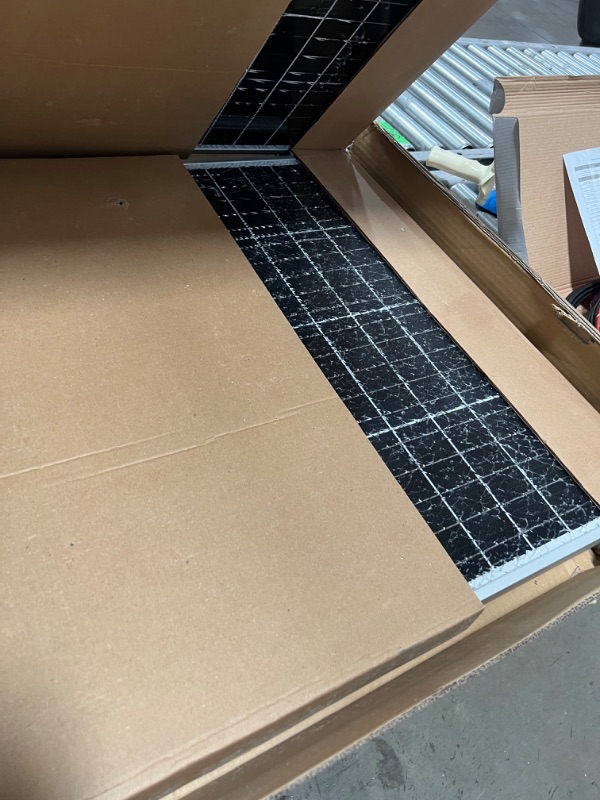 Photo 2 of BOTH SOLAR PANNELS ARE SHADERED!!!! WEIZE 200 Watt 12 Volt Solar Panel Starter Kit, High Efficiency Monocrystalline PV Module for Boat, Caravan, RV and Other Off Grid Applications
