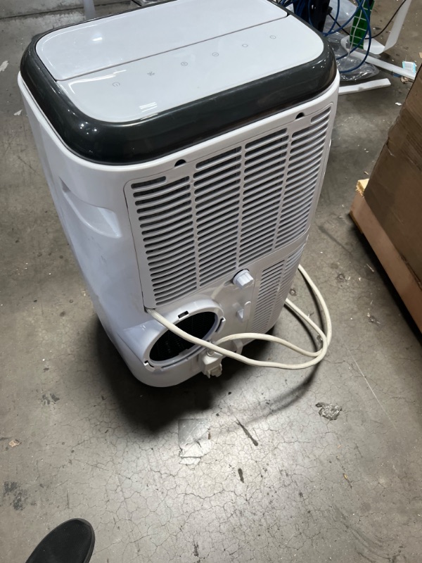 Photo 5 of BLACK+DECKER Portable Air Conditioner with Remote Control, White
UNKOWN BTU
