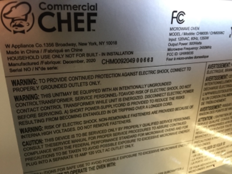 Photo 4 of NOT FUNCTIONAL* PARTS ONLY**
Commercial Chef CHM009 Countertop Microwave Oven 900 Watt, 0.9 Cubic Feet, Stainless Steel Front, Black Cabinet, Small, Trim
