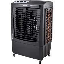 Photo 1 of Honeywell CO610PM Outdoor Evaporative Air Cooler & Fan, 2100 CFM For Large Outdoor Spaces - 14 Gallon Tank (Black)
