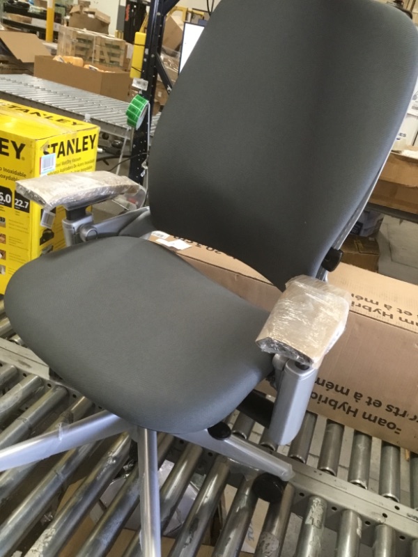 Photo 2 of Steelcase Leap Chair, Grey Fabric -
