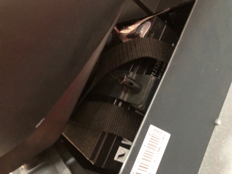 Photo 1 of (NOT FUNCTIONAL; COSMETIC DAMAGES; MISSING FLAG)
Razor Crazy Cart XL