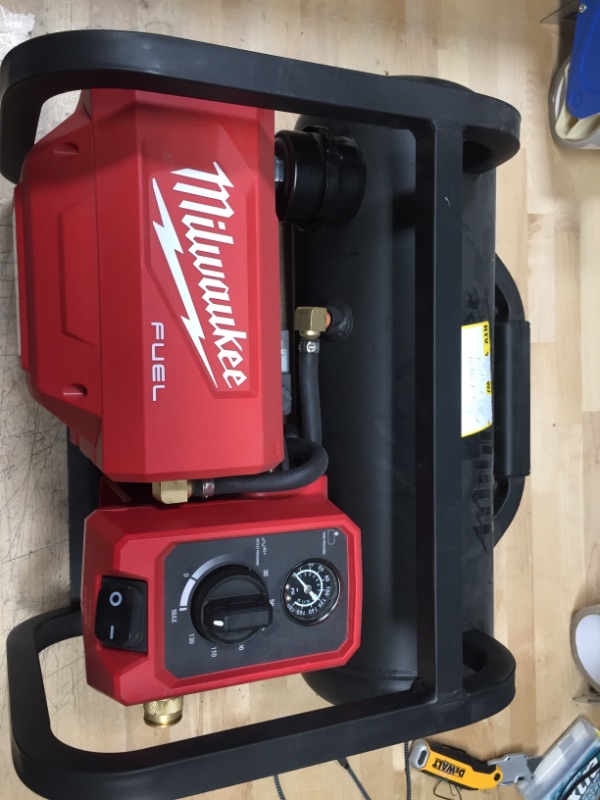 Photo 2 of Milwaukee
M18 FUEL 18-Volt Lithium-Ion Brushless Cordless 2 Gal. Electric Compact Quiet Compressor (Tool-Only)
