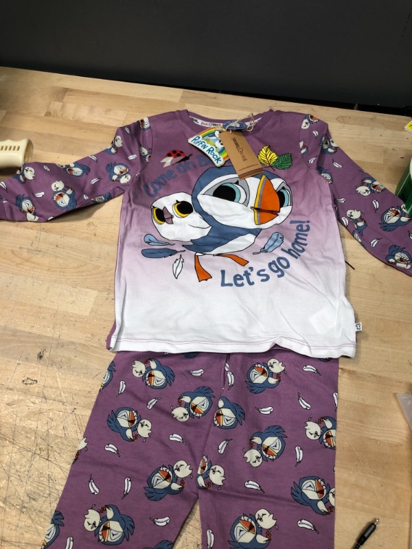 Photo 3 of Cartoon Saloon Puffin Rock Oona & Baba Pink 2 Piece Set Of Pajamas for Kids 3-4Y