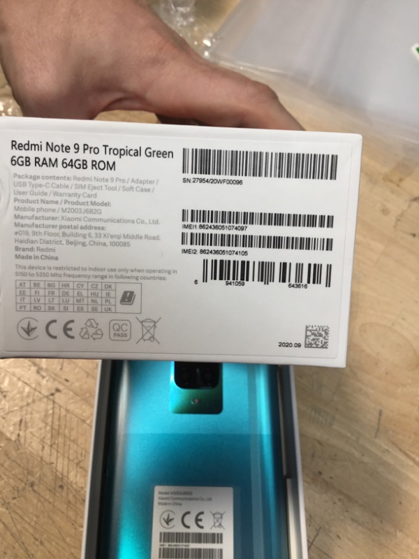 Photo 5 of Xiaomi Redmi Note 9 Pro 6GB/64GB Dual Sim with Tempered Glass Screen Protector - Tropical Green 