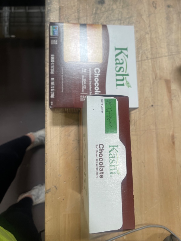 Photo 2 of **NONREFUNDABLE**BEST BY: SEP 11, 2022**
Kashi Soft Baked Breakfast Bars, Fiber Bars, Kids Snacks, Chocolate, 7.2oz Box (12 Bars)
