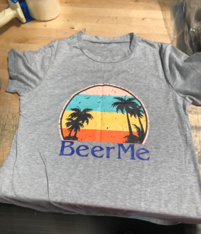 Photo 1 of Beer Me Palm Tree Retro Hawaii Beach Drinking Gift T-Shirt