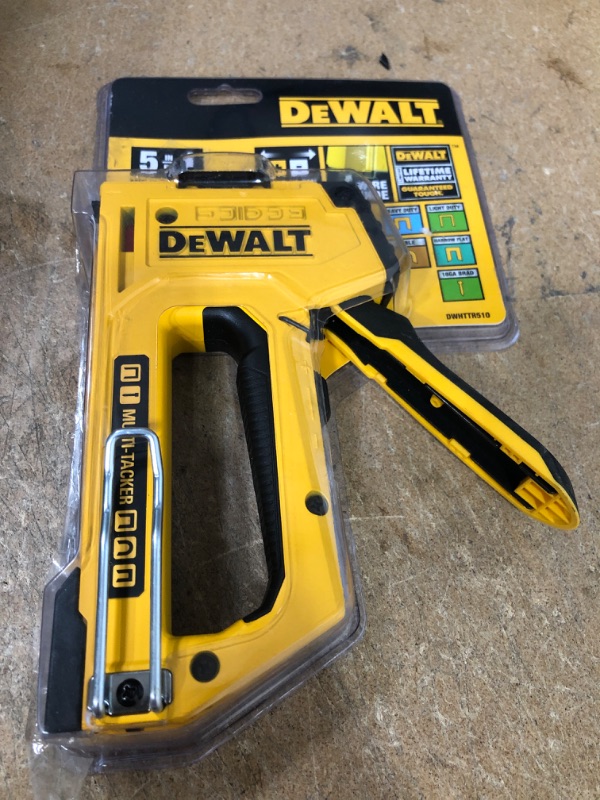 Photo 2 of "DeWALT DWHTTR510 5-in-1 Aluminum Housing Power Switch Multi-Tacker Stapler"
