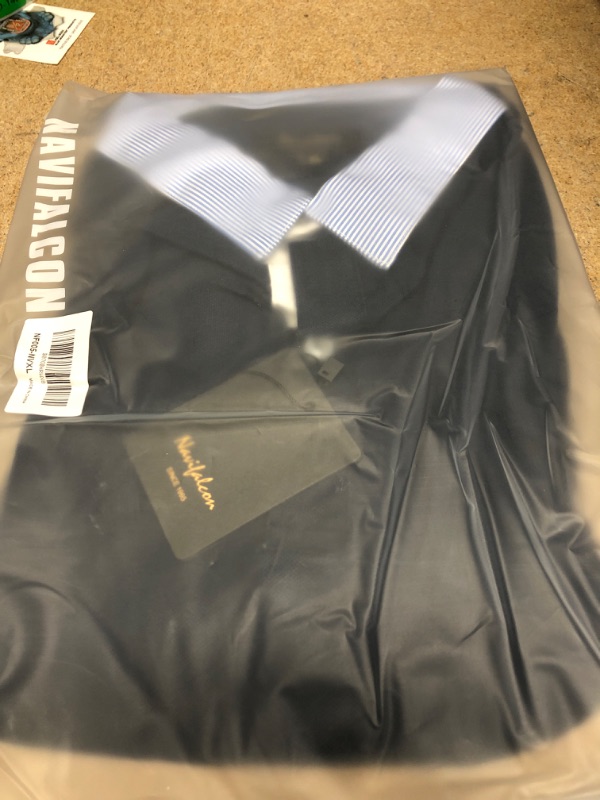 Photo 1 of GAVIN BLEU Men's Polo Shirts XL
