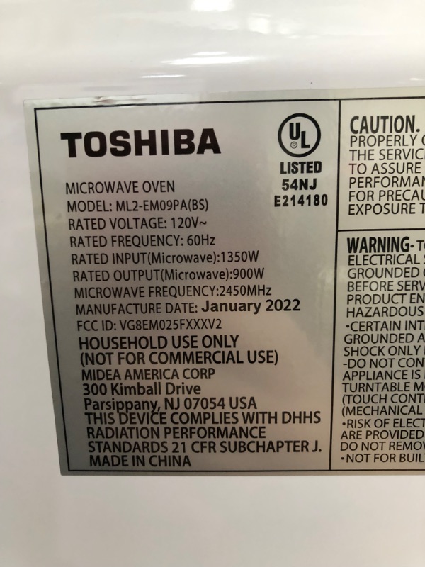 Photo 4 of Toshiba ML2-EM09PA(BS) Microwave Oven with Smart Sensor, Position-Memory Turntable, Eco Mode, and Sound on/Off Function, 0.9Cu.ft/900W, Black Stainless Steel