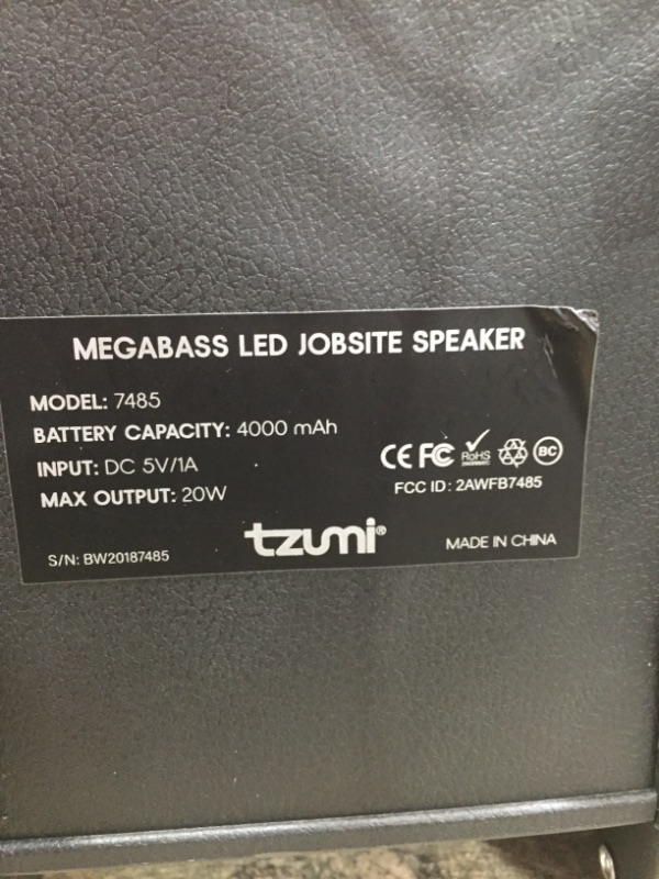 Photo 4 of Tzumi
Megabass LED Jobsite Speaker