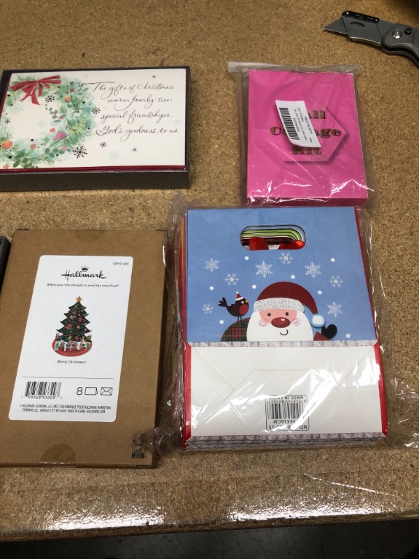 Photo 1 of ***NON-REFUNDABLE***
X-MAS STANTIONARY BUNDLE
8 PACK POP UP TREE CARDS, 16 PACK "PEACE TO YOU AND YOURS" CARDS, 16 PACK XMAS CARDS,  24 XMAS LITTLE GIFT BAGS,WALL COLAGE KIT
