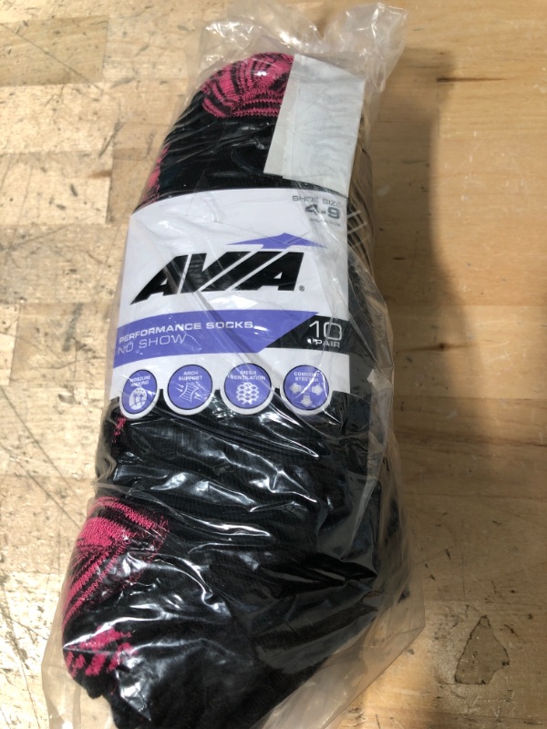 Photo 2 of AVIA WOMEN'S LIGHTWEIGHT NO SHOW SOCK 10PACK
SIZE:4-9