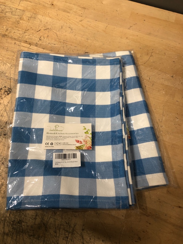 Photo 2 of ** SETS OF 2**
Nobildonna 18"x13" Plaid Checkered Placemats,Blue & White Checker, Quality Thin and Durable Placemats for Dining Table Set of 4 (Blue & White)
