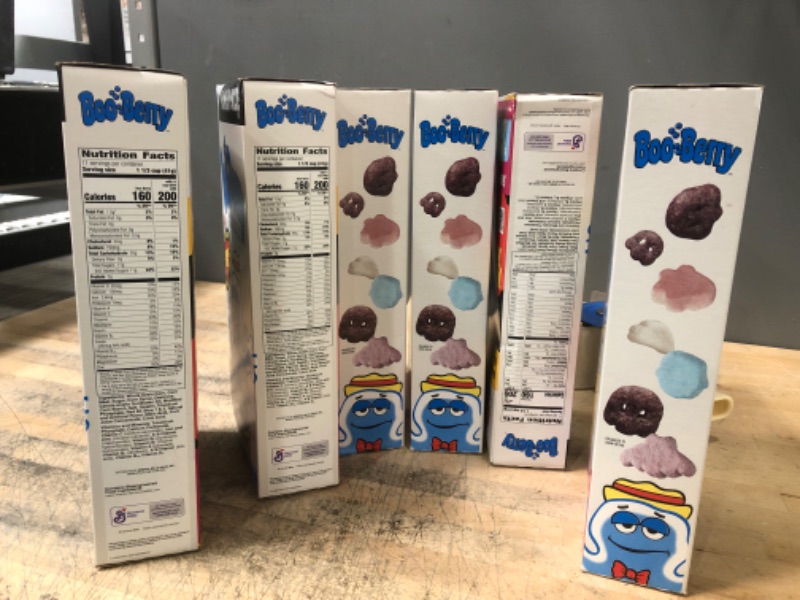 Photo 2 of ** EXP: 15 MAY 2022**   *** NON-REFUNDABLE***   *** SOLD AS IS**   ** SETS OF 6**
General Mills Cereals Boo Berry Cereal, 16 oz
