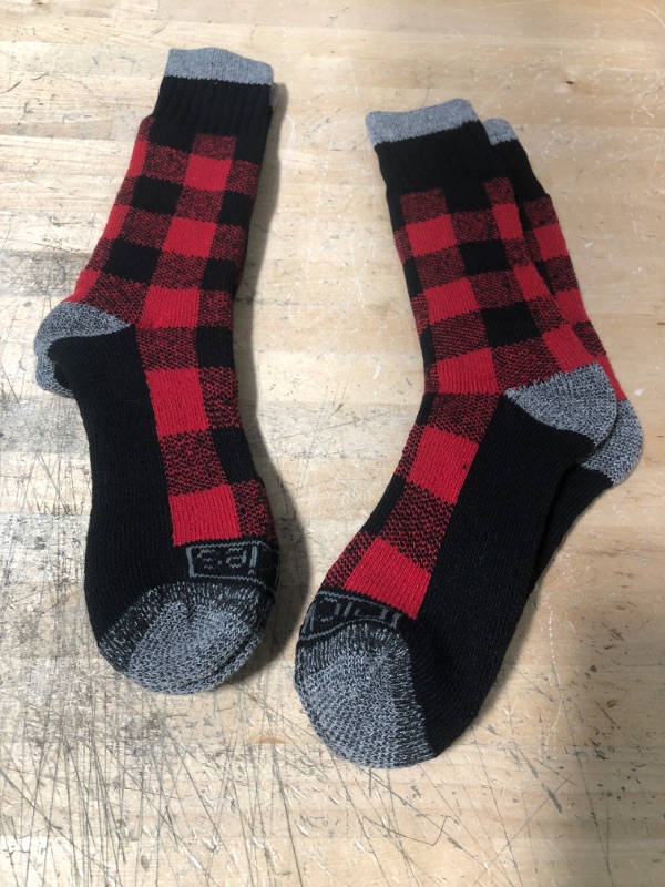 Photo 1 of 2 PACK OF SOCKS BLACK AND RED HIGH RISE
SIZE: L? M?