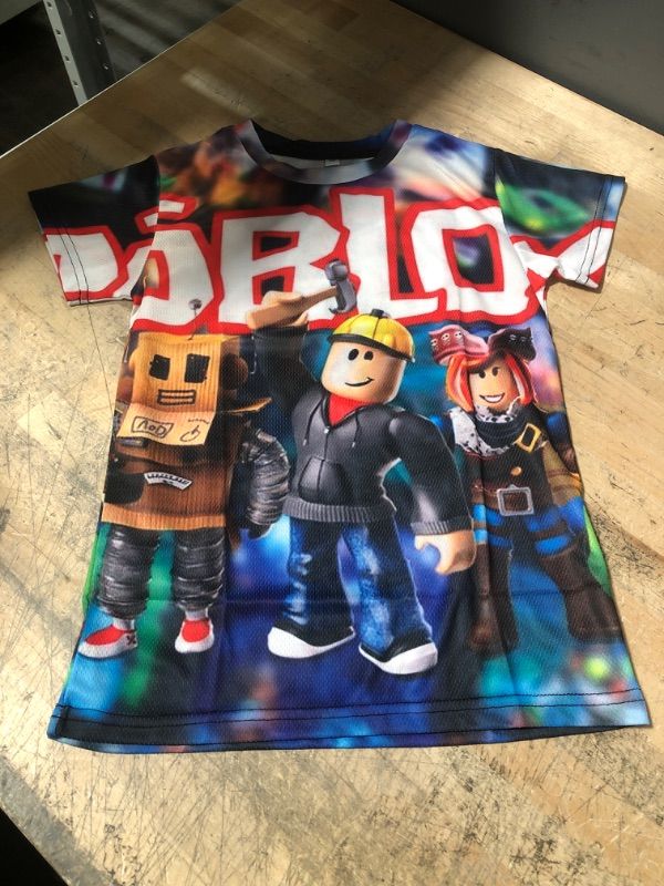 Photo 1 of ROBLOX KIDS SHIRT
SIZE:6