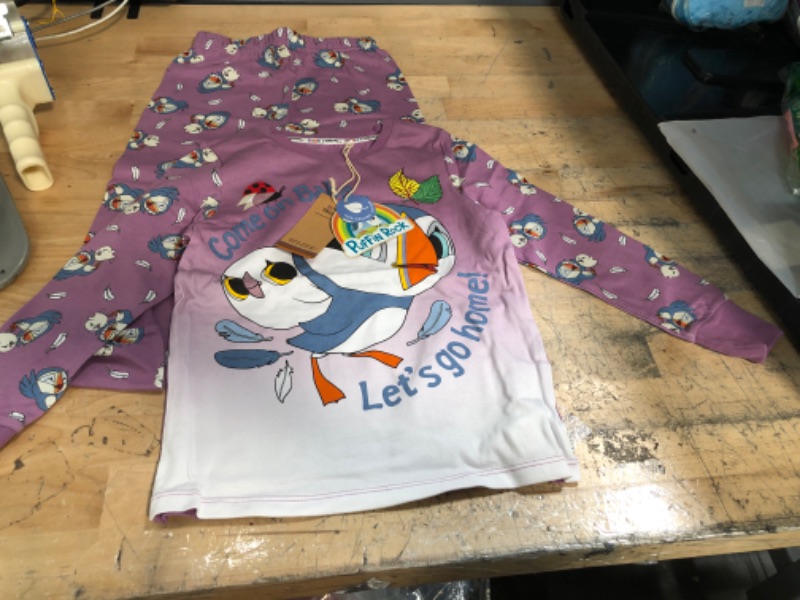 Photo 1 of Cartoon Saloon Puffin Rock Oona & Baba Pink Nighty for Kids
SIZE: 4-5 YEARS OLD