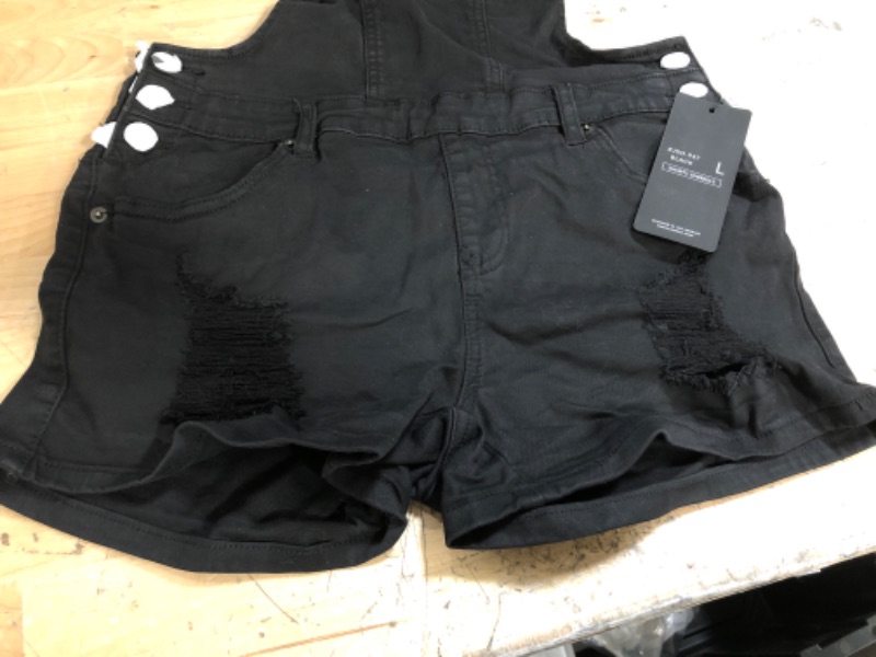 Photo 3 of American Bazi Black Distressed Shorts Overalls
SIZE:L