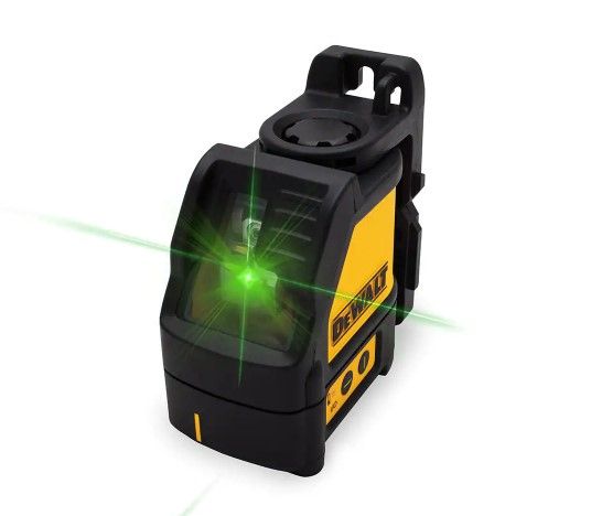 Photo 1 of **INCOMPLETE**
165 ft. Green Self-Leveling Cross Line Laser Level with (3) AAA Batteries & Case
