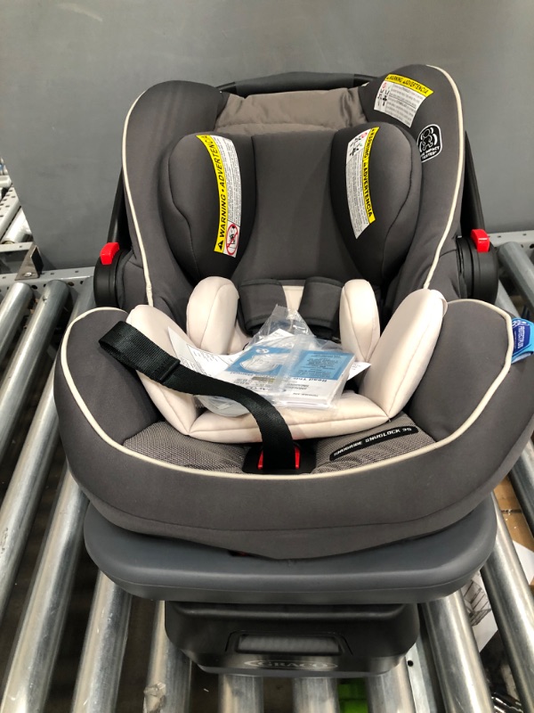 Photo 2 of Graco SnugRide SnugLock 35 Elite Infant Car Seat Oakley Gray
