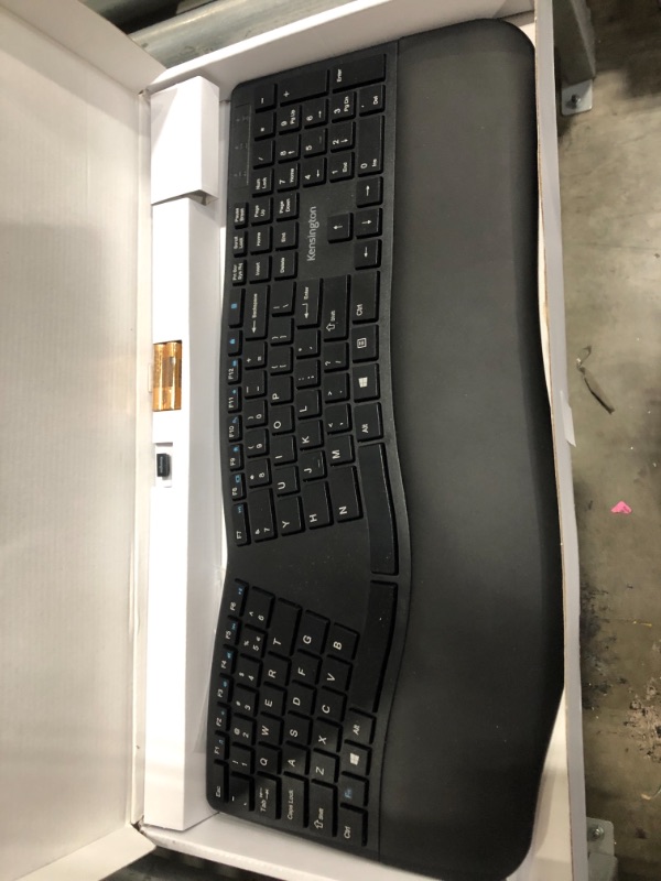 Photo 2 of Pro Fit Ergo K75401US Wireless Keyboard