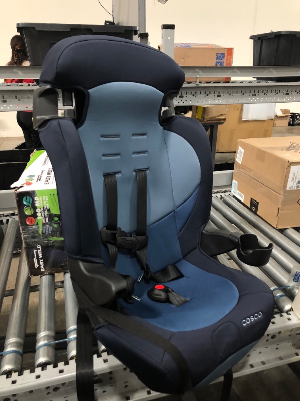 Photo 2 of MANUFACTURE DATE: 3/3/2022
Cosco Finale Dx 2-In-1 Combination Booster Car Seat, Sport Blue
