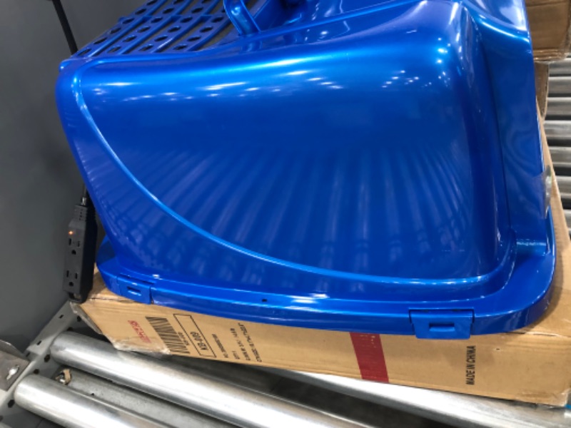 Photo 2 of ***incomplete*** just the lid**
Van Ness Pets Odor Control Extra Large, Giant Enclosed Cat Pan with Odor Door, Hooded, Blue, CP7
