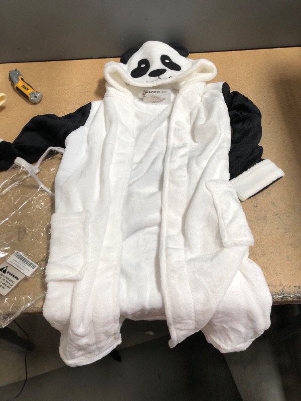 Photo 1 of Arctic Paw Kids Boys Girls Beach Cover Up , Panda White
size large 7-10