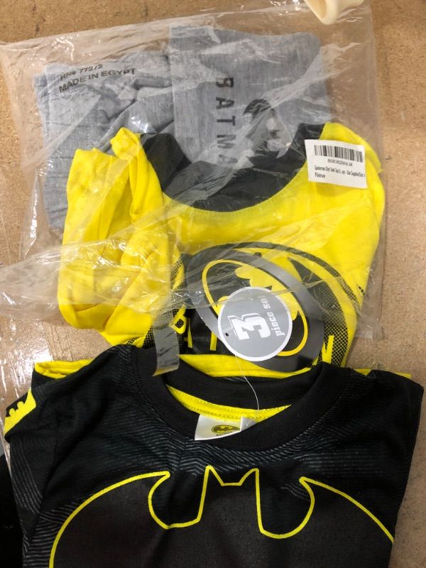 Photo 2 of BATMAN T Shirt for Boys, Tank Top and Shorts 3 Piece Summer Activewear Bundle Shirt for Kids 4
