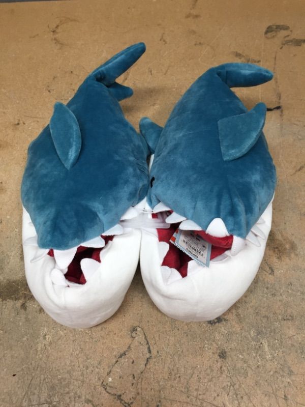 Photo 2 of Boys' Knox Shark Slippers - Cat & Jack™ Blue
SIZE XL(6)