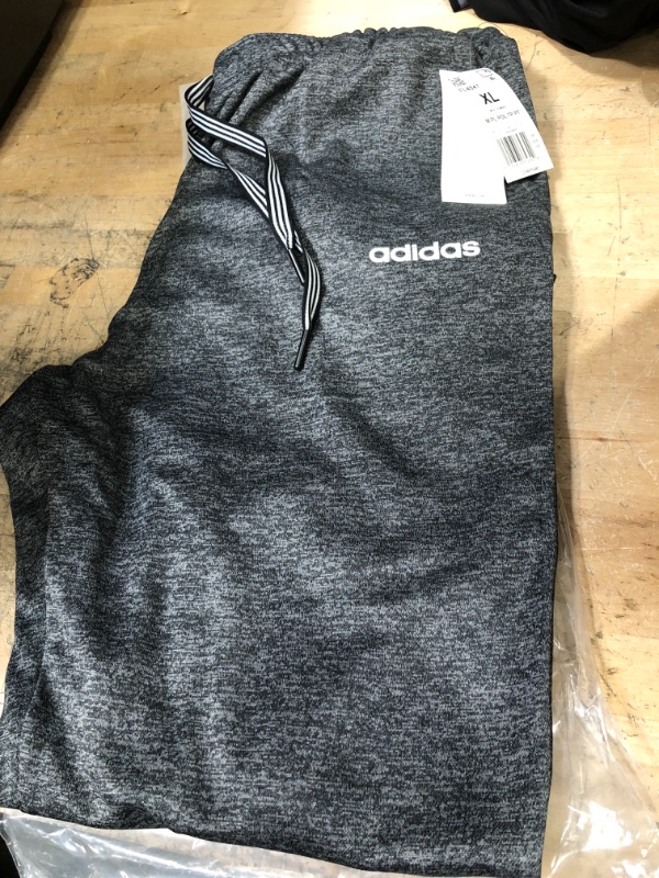 Photo 1 of adidas Men's Tapered Joggers Pants SIZE XL
