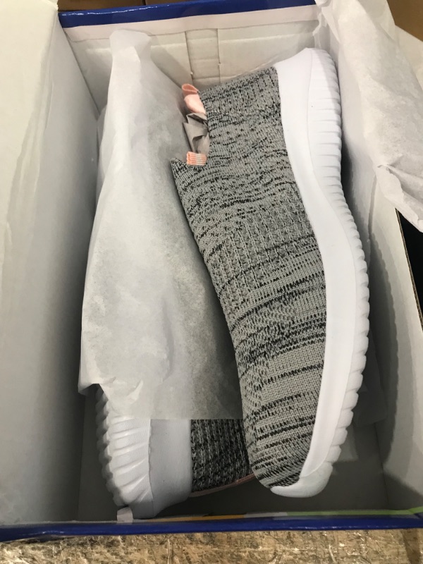 Photo 1 of **SEE NOTES**
Topstatic Women's Lightweight Casual Snakers Running Shoes 9 Grey Multi