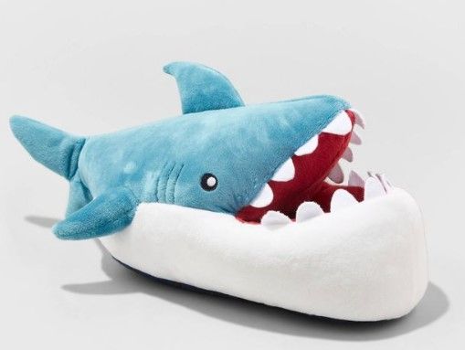 Photo 2 of Boys' Knox Shark Slippers - Cat & Jack™ Blue
SIZE XL (6)