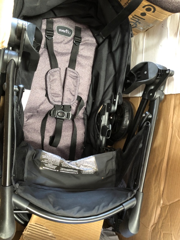 Photo 5 of Evenflo Pivot Modular Travel System With SafeMax Car Seat
