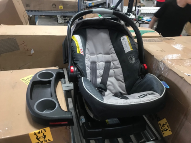 Photo 2 of * manufacture date: 09/24/2020 *
Graco FastAction Fold Jogger Travel System