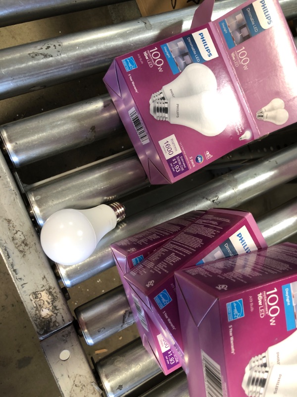 Photo 2 of **SET OF 8** Phillips LED 16w Light Bulbs
