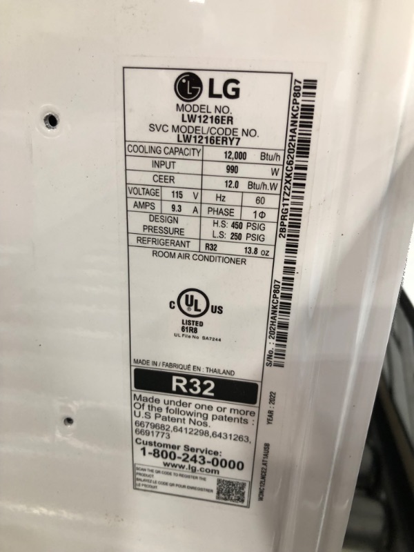 Photo 3 of (NOT FUNCTIONAL) 
LG LW1216ER 12,000 BTU Room Air Conditioner 