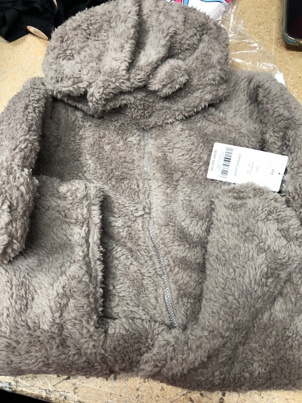 Photo 2 of Carter's Baby Girls Hooded Sherpa Pram Size 6 Months
