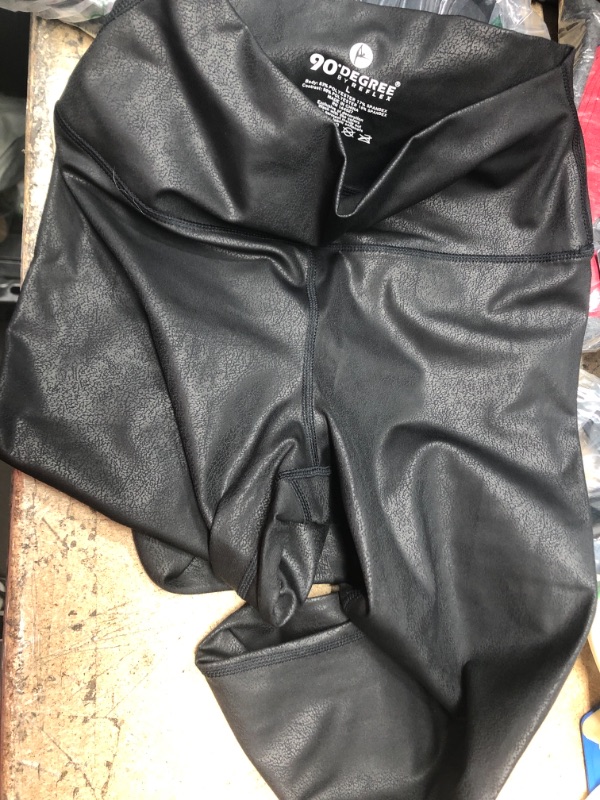 Photo 2 of 90 Degree By Reflex Womens High Waist High Shine Faux Leather Disco Ankle Leggings size large 
